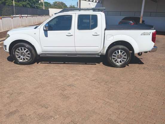 NISSAN-FRONTIER-2.5 SL 4X4 CD TURBO ELETRONIC DIESEL 4P AUTOMÁTICO NISSAN-FRONTIER-2016