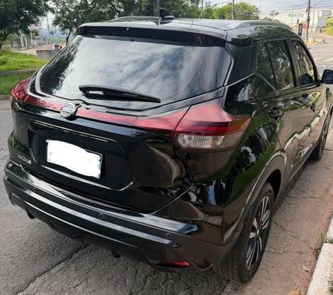 NISSAN-KICKS-2021
