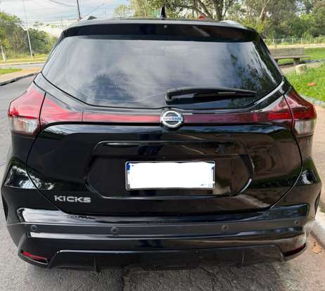 NISSAN-KICKS-2021