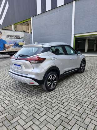 NISSAN-KICKS-2024