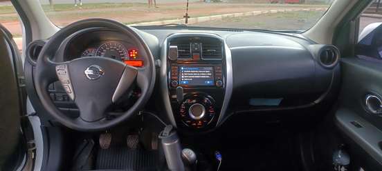 NISSAN-MARCH-2015