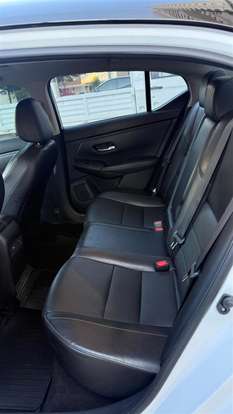 NISSAN-SENTRA-2023