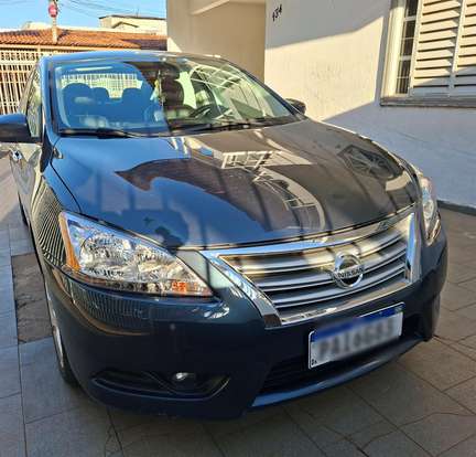 NISSAN-SENTRA-2014