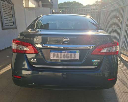 NISSAN-SENTRA-2014