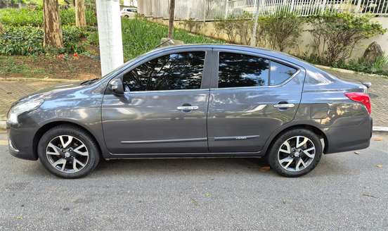 NISSAN-VERSA-1.6 16V FLEXSTART UNIQUE 4P XTRONIC NISSAN-VERSA-2017