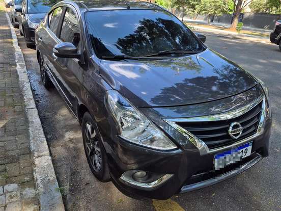 NISSAN-VERSA-1.6 16V FLEXSTART UNIQUE 4P XTRONIC NISSAN-VERSA-2017