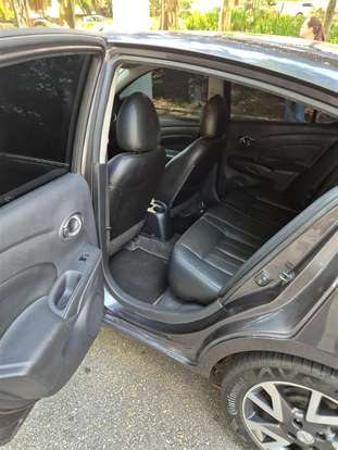 NISSAN-VERSA-2017