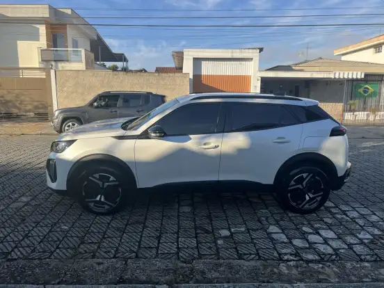 PEUGEOT-2008-2024