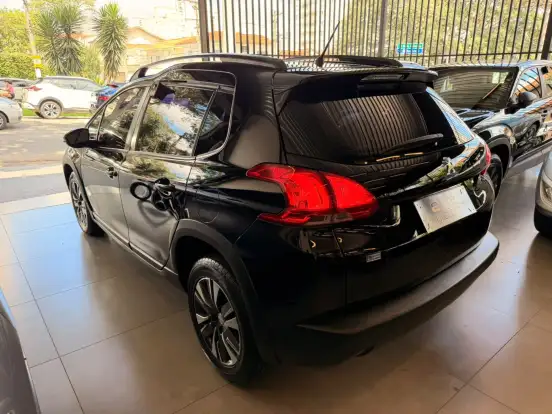 PEUGEOT-2008-1.6 16V FLEX ALLURE PACK 4P AUTOMÁTICO PEUGEOT-2008-2021