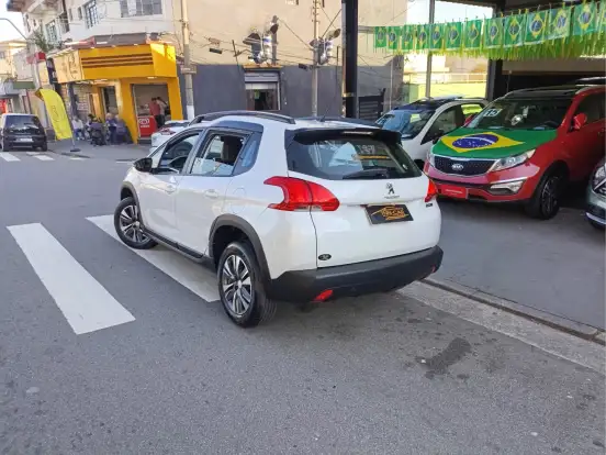 PEUGEOT-2008-1.6 16V THP FLEX GRIFFE INCONCERT 4P AUTOMÁTICO PEUGEOT-2008-2020
