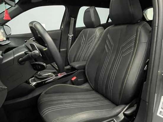 PEUGEOT-2008-1.0 TURBO 200 HYBRID GT CVT PEUGEOT-2008-2026