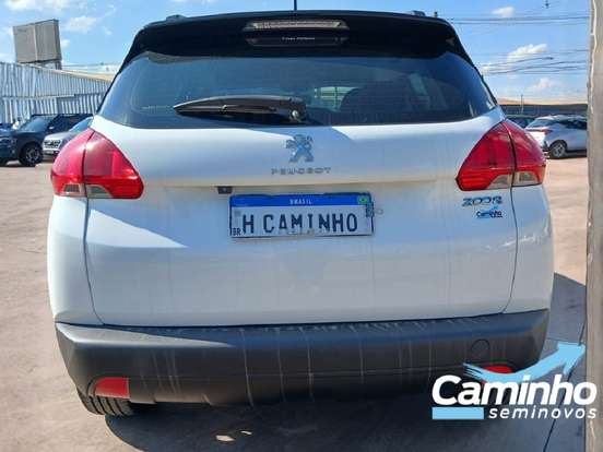 PEUGEOT-2008-2019