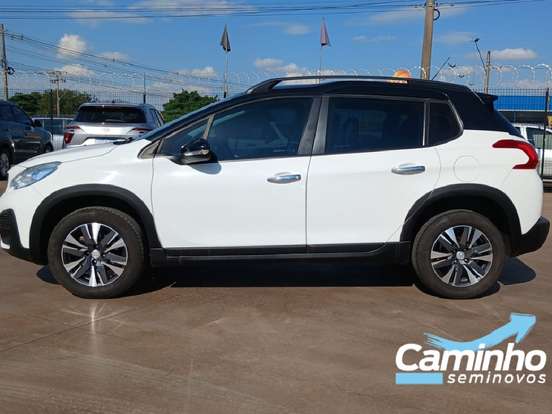 PEUGEOT-2008-2019