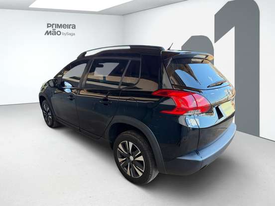 PEUGEOT-2008-2021
