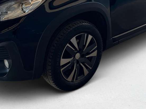 PEUGEOT-2008-2021