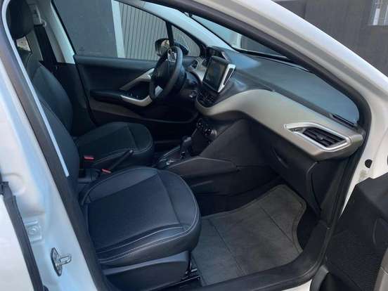 PEUGEOT-2008-1.6 16V FLEX ALLURE PACK 4P AUTOMÁTICO PEUGEOT-2008-2021