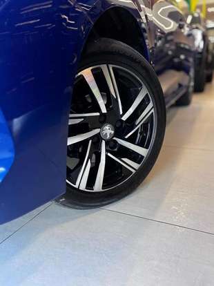 PEUGEOT-2008-2022