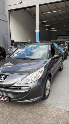 PEUGEOT-207-2011