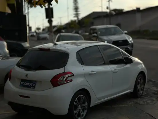 PEUGEOT-208-1.5 ALLURE 8V FLEX 4P MANUAL PEUGEOT-208-2013
