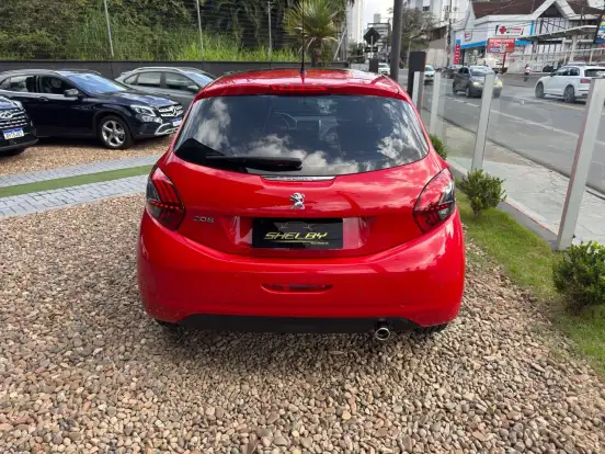 PEUGEOT-208-1.6 ALLURE 16V FLEX 4P AUTOMÁTICO PEUGEOT-208-2016