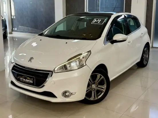 PEUGEOT-208-2013