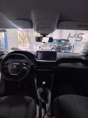 PEUGEOT-208-2023