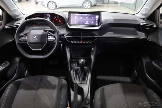 PEUGEOT-208-2023