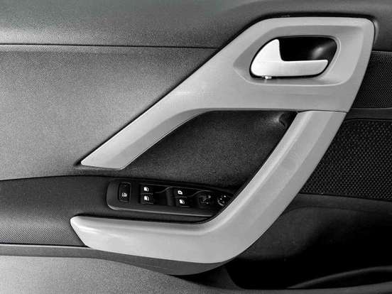 PEUGEOT-208-1.2 ACTIVE 12V FLEX 4P MANUAL PEUGEOT-208-2017