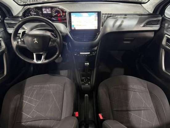 PEUGEOT-208-1.6 GRIFFE 16V FLEX 4P AUTOMÁTICO PEUGEOT-208-2013