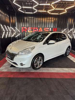 PEUGEOT-208-1.6 GRIFFE 16V FLEX 4P AUTOMÁTICO PEUGEOT-208-2015