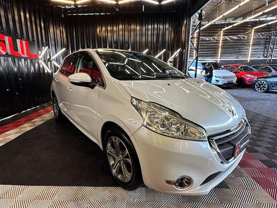 PEUGEOT-208-1.6 GRIFFE 16V FLEX 4P AUTOMÁTICO PEUGEOT-208-2015