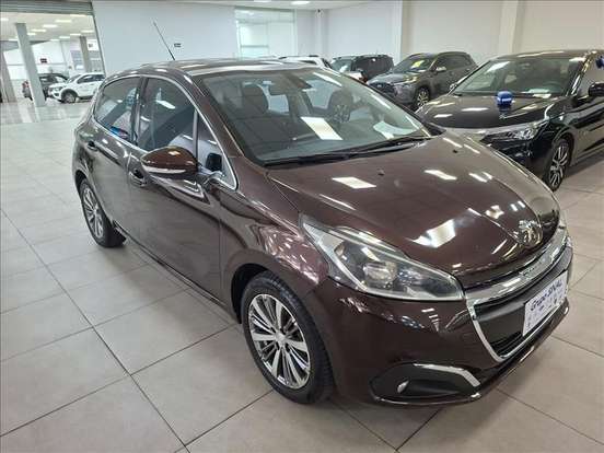 PEUGEOT-208-2016