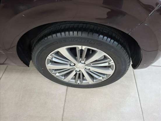 PEUGEOT-208-1.6 GRIFFE 16V FLEX 4P AUTOMÁTICO PEUGEOT-208-2016
