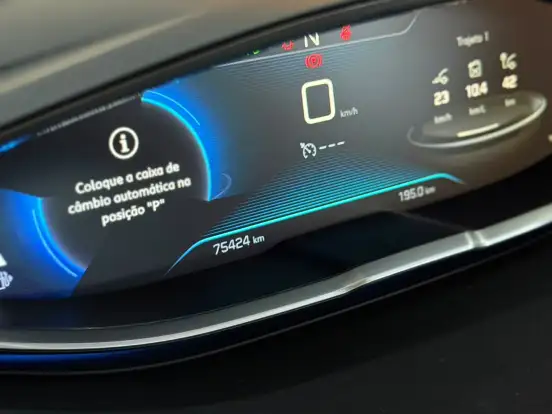PEUGEOT-3008-2017