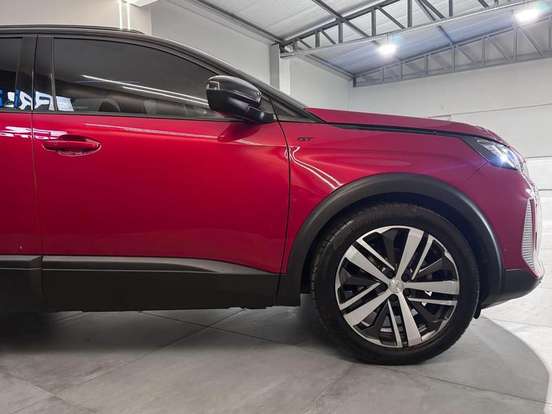 PEUGEOT-3008-1.6 16V THP GASOLINA GRIFFE AUTOMÁTICO PEUGEOT-3008-2022