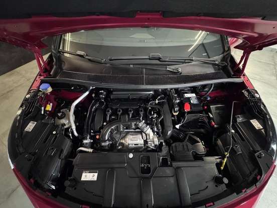 PEUGEOT-3008-1.6 16V THP GASOLINA GRIFFE AUTOMÁTICO PEUGEOT-3008-2022