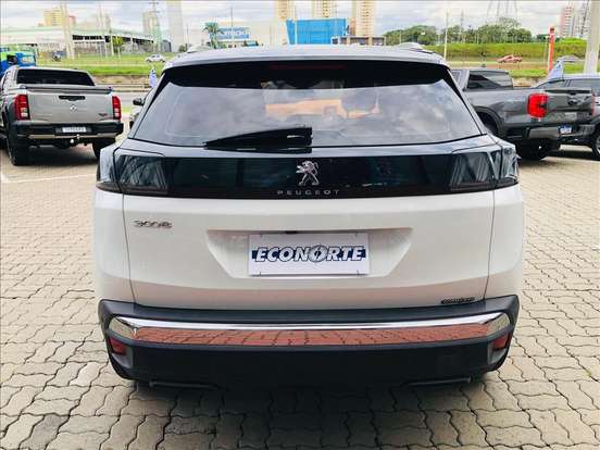 PEUGEOT-3008-2022