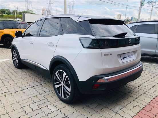PEUGEOT-3008-2022