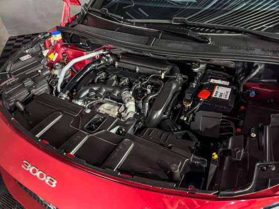 PEUGEOT-3008-1.6 16V THP GASOLINA GT PACK AUTOMÁTICO PEUGEOT-3008-2021