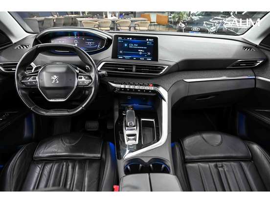 PEUGEOT-3008-1.6 GRIFFE PACK THP 16V GASOLINA 4P AUTOMÁTICO PEUGEOT-3008-2018