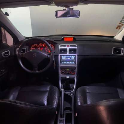 PEUGEOT-307-2008