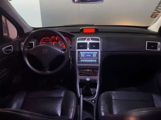 PEUGEOT-307-1.6 PRESENCE 16V FLEX 4P MANUAL PEUGEOT-307-2008