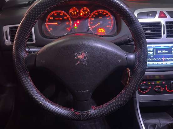 PEUGEOT-307-1.6 PRESENCE 16V FLEX 4P MANUAL PEUGEOT-307-2008
