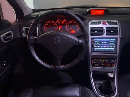 PEUGEOT-307-1.6 PRESENCE 16V FLEX 4P MANUAL PEUGEOT-307-2008