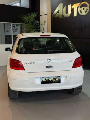 PEUGEOT-307-2010