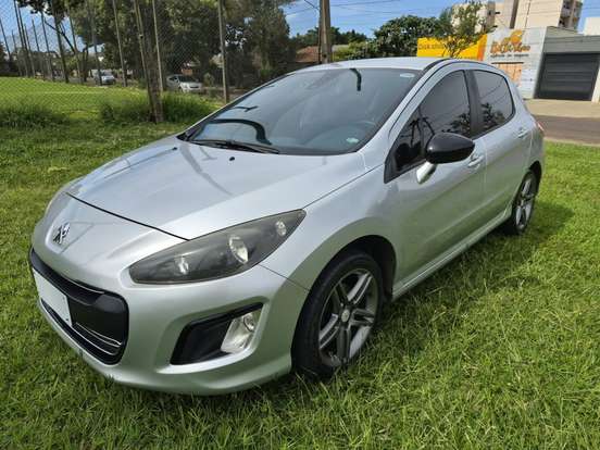 PEUGEOT-308-2012