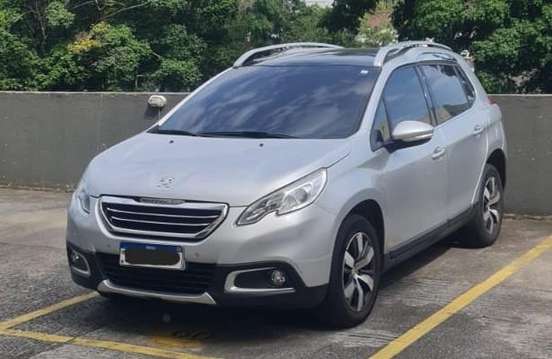 PEUGEOT-2008-2017