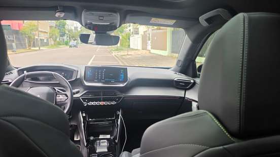 PEUGEOT-2008-2023