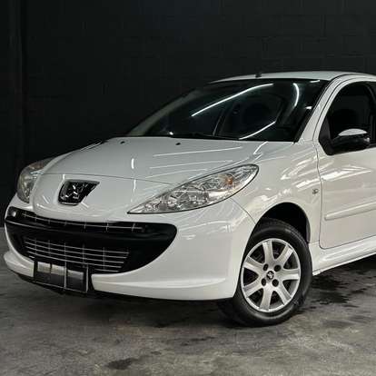 PEUGEOT-207-2010
