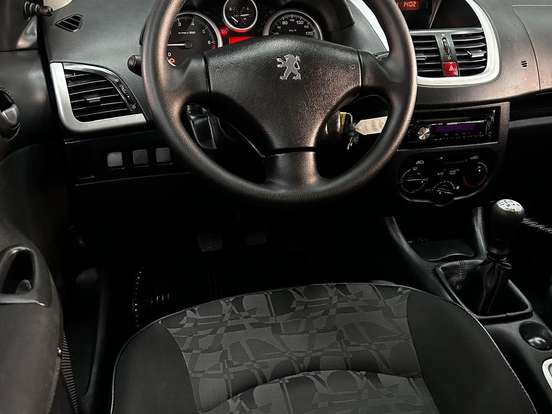 PEUGEOT-207-1.4 XR 8V FLEX 4P MANUAL PEUGEOT-207-2010